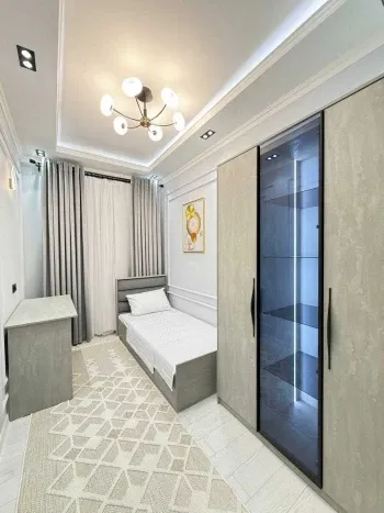 110 м², 3-комн. квартира, 4/10-2