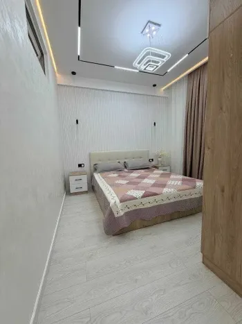 80 м², 3-комн. квартира, 8/10-2