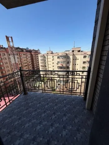 60 м², 3-комн. квартира, 6/10-3