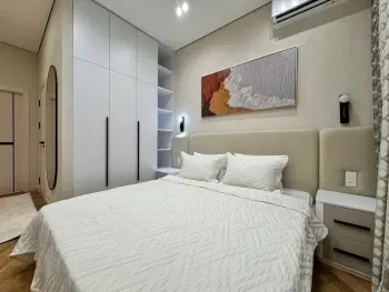 82 м², 4-комн. квартира, 2/4-3