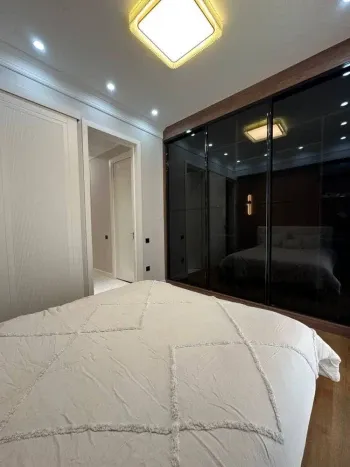98 m², 4-xonali kvartira, 5/8-2