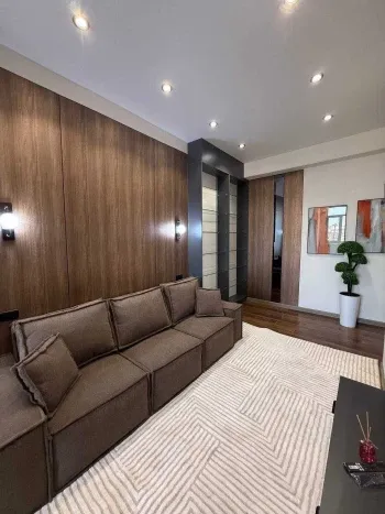 62 м², 2-комн. квартира, 2/9-1