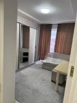 104 м², 4-комн. квартира, 2/14-0