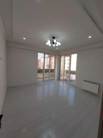 90 м², 3-комн. квартира, 2/9-1