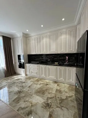 134 m², 3-xonali kvartira, 8/10-2