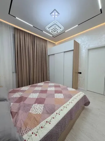80 м², 4-комн. квартира, 8/10-0