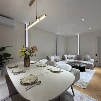 135 м², 4-комн. квартира, 7/10-0