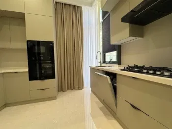 85 m², 3-xonali kvartira, 3/7-2