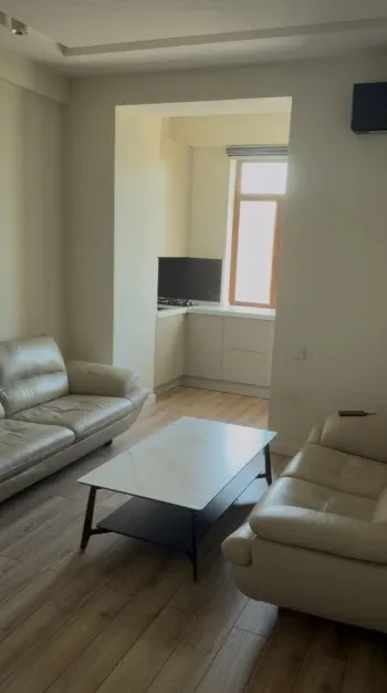 60 м², 2-комн. квартира, 2/6-1