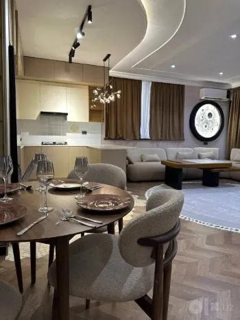 151 м², 5-комн. квартира, 10/11-1