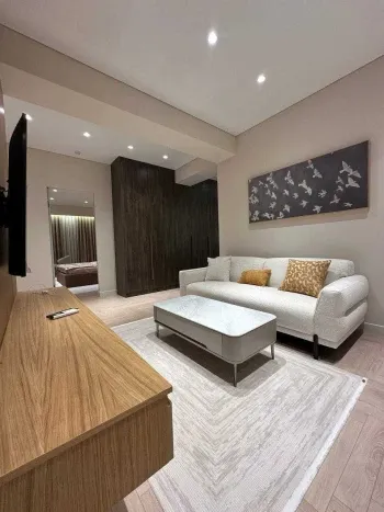 84 м², 3-комн. квартира, 2/15-0