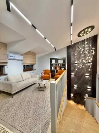 162 м², 5-комн. квартира, 9/10-2