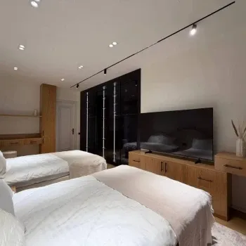 135 м², 4-комн. квартира, 7/10-2