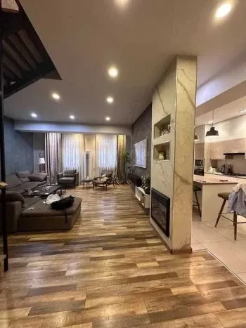 257 m², ko'p xonali kvartira, 7/8-0