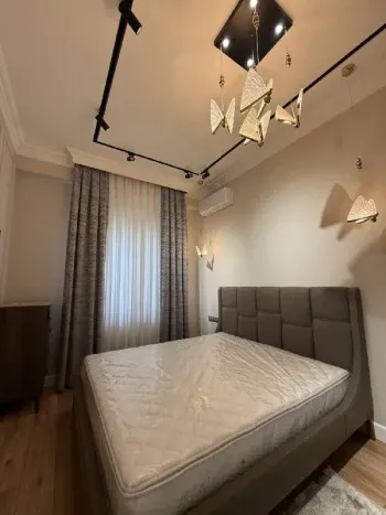 100 м², 3-комн. квартира, 3/7-2