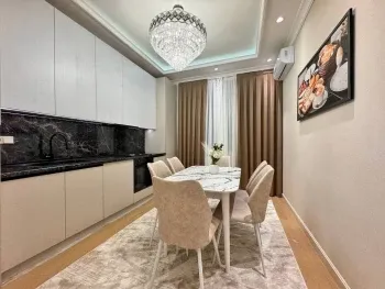 134 м², 5-комн. квартира, 1/8-2