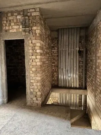 180 м², многокомнатная квартира, 9/10-3