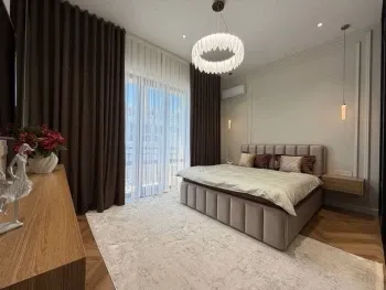 98 m², 4-xonali kvartira, 5/8-3