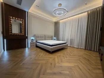 147 м², 4-комн. квартира, 6/12-3