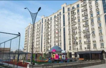 176 м², 5-комн. квартира, 2/14-0