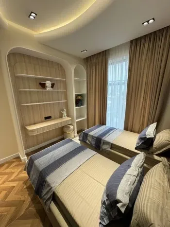 80 м², 3-комн. квартира, 3/10-3