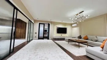 235 м², 4-комн. квартира, 2/10-1