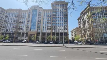 57 м², 3-комн. квартира, 8/13-0