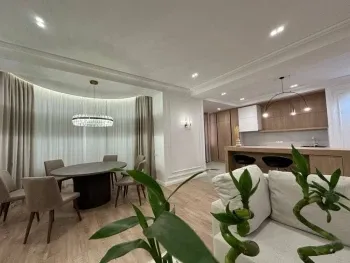 133 m², 3-xonali kvartira, 7/10-2