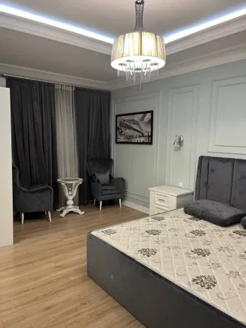 135 м², 4-комн. квартира, 4/8-3