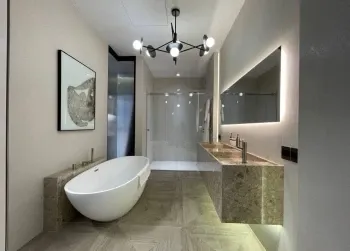 323 м², 5-комн. квартира, 11/12-3