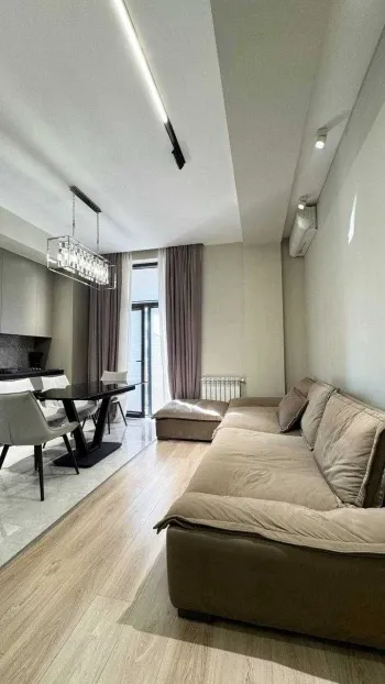 80 м², 3-комн. квартира, 6/10-3