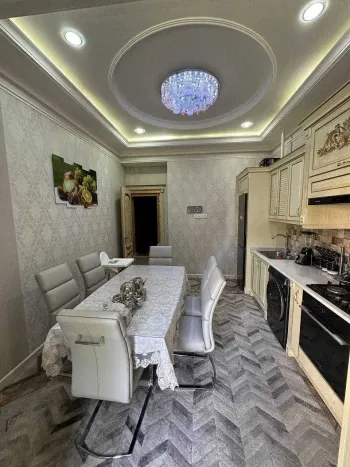 75 м², 3-комн. квартира, 3/5-2