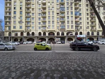 150 м², 4-комн. квартира, 10/10-0