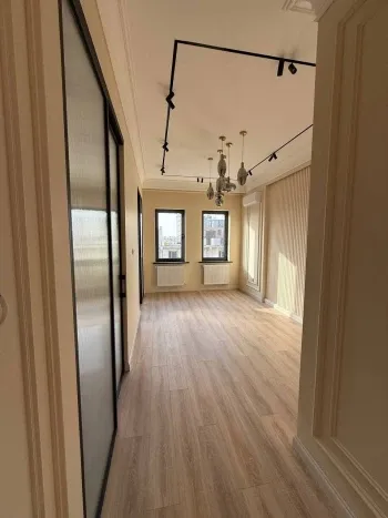 157 м², 4-комн. квартира, 11/11-3