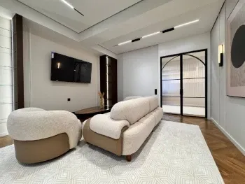 130 м², 4-комн. квартира, 3/14-3