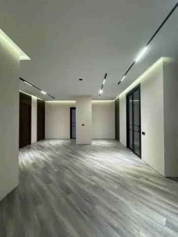130 m², 4-xonali kvartira, 5/8-1