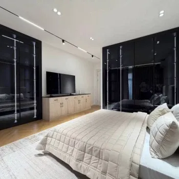135 м², 4-комн. квартира, 7/10-3