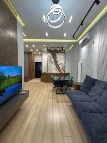 60 м², 2-комн. квартира, 6/10-0