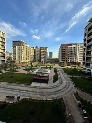 220 м², 4-комн. квартира, 3/9-0