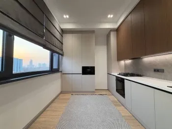 100 м², 3-комн. квартира, 9/9-3