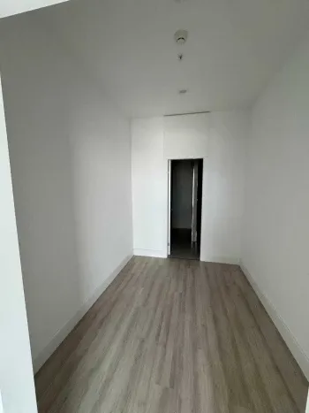 110 м², 3-комн. квартира, 15/51-3