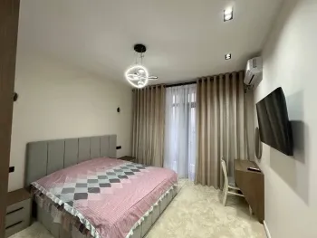 80 м², 3-комн. квартира, 8/12-2