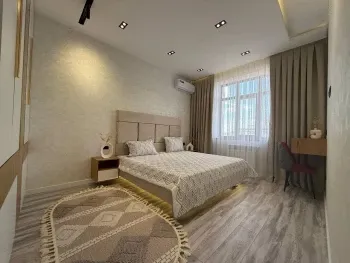 100 м², 4-комн. квартира, 7/9-1