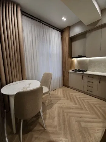 48 м², 2-комн. квартира, 3/7-1