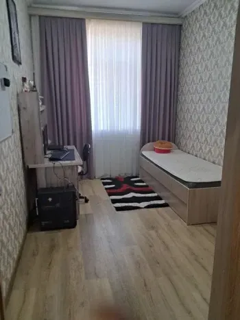 70 м², 3-комн. квартира, 8/8-1
