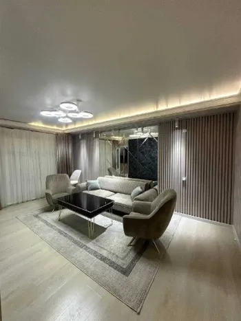72 м², 3-комн. квартира, 2/12-1