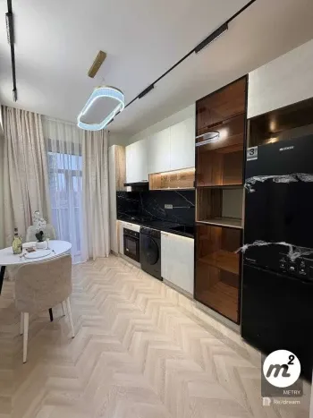 60 м², 3-комн. квартира, 2/6-2