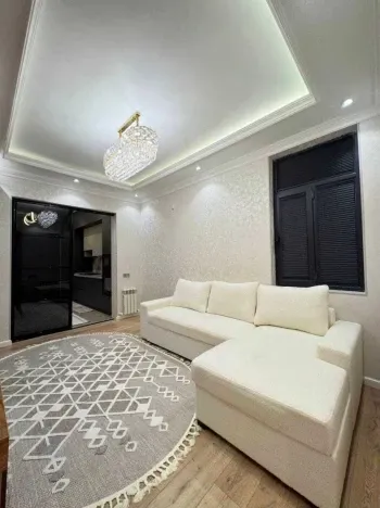 70 м², 3-комн. квартира, 7/12-3