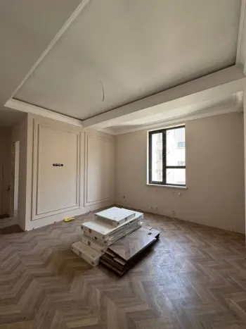 100 м², 3-комн. квартира, 7/10-2