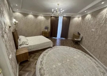 202 м², многокомнатная квартира, 9/10-3